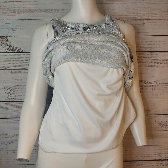 Women's Sequin Sleeveless Top - Picture 8 of 11